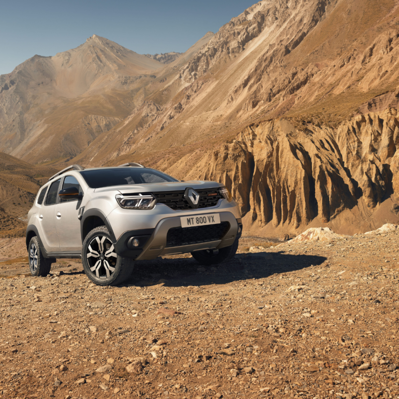 imagen frontal renault duster